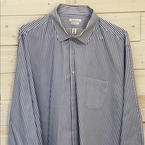 VanHeusen Men’s Dress Shirt Regular Fit